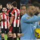 REVEALED: What happened between Kyle Walker and Neal Maupay of Brighton that they furiously exchange words during Brentford vs Manchester City match (1-3)