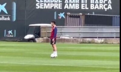 Watch how Barcelona best forward Robert Lewandowski trains with powerful skills and display