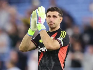 Breaking news: Following the rejection of the loan deal, Manchester United was instructed to pay forty million pounds for Emiliano Martinez